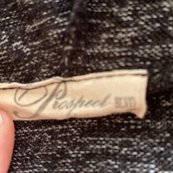 Prospect Blvd open front asymmetrical cardigan with hood size 1x - Picture 3 of 4